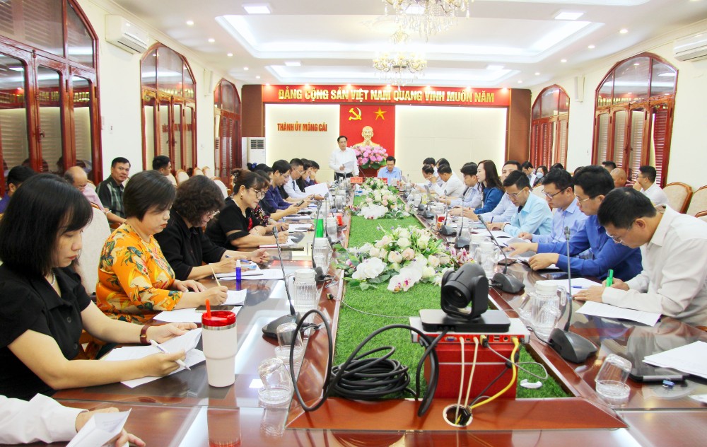 Hội thảo giải pháp thúc đẩy hoạt động du lịch dọc tuyến cao tốc Hạ Long - Vân Đồn - Móng Cái và phát triển du lịch biên giới